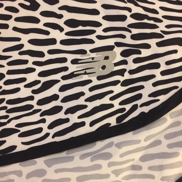 New Balance Shorts - Picture 2 of 3